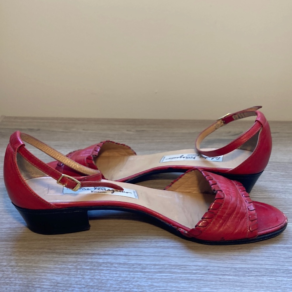 Salvatore Ferragamo block heel sandals ankle straps 6,5